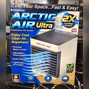 Arctic Air Ultra Portable Air Cooler w/LED Light 3 Speeds Model 18009 For Parts